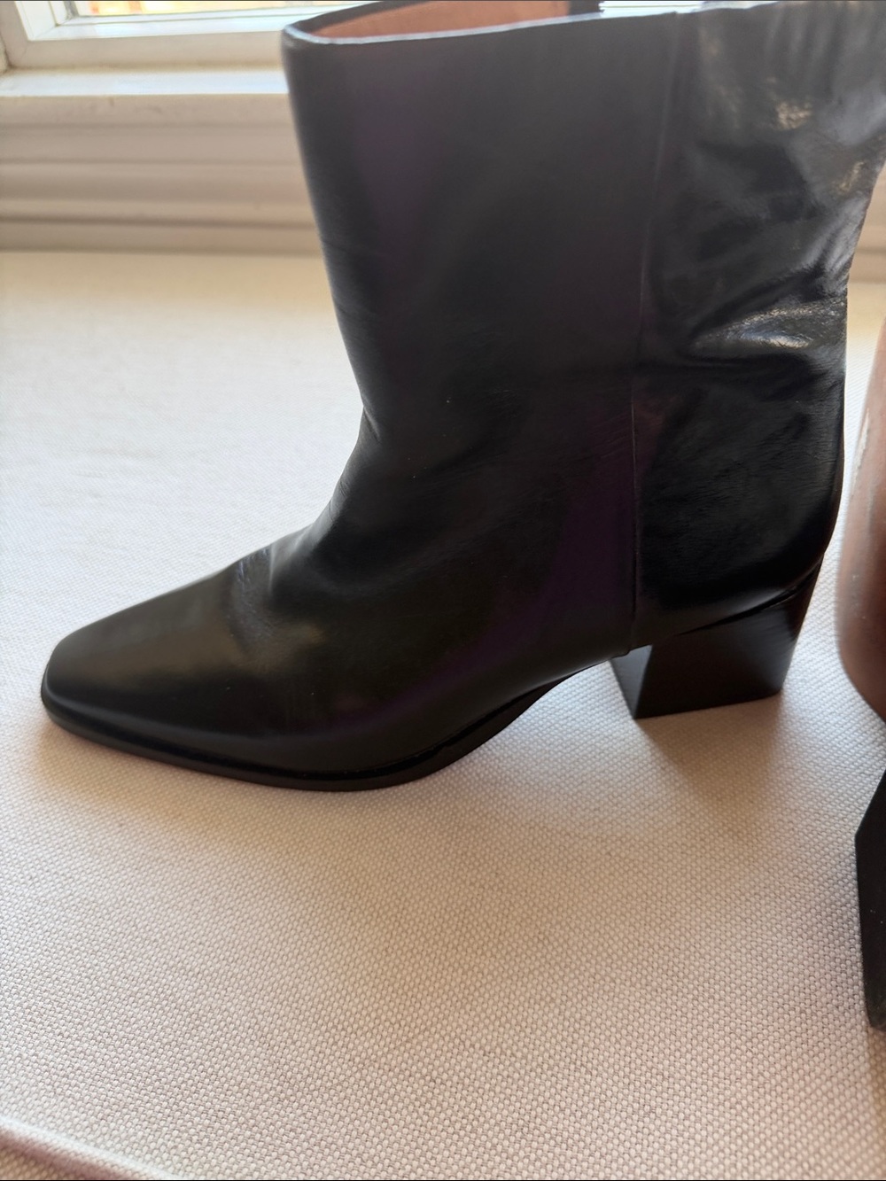 Madewell Classic Black Leather Women's Ankle Boots - Picture 7 of 10